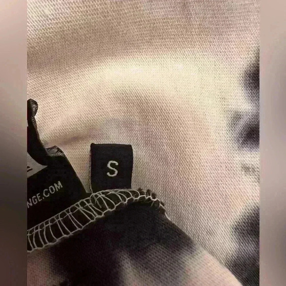 CHNGE Tie Dye Butterfly Logo Crop Top Size Small - Picture 8 of 10